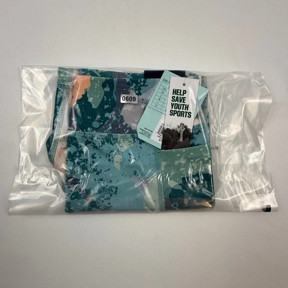 DSG Girls Performance Mid Rise Bike Shorts Sandy Camo Green Size M 10-12 NEW